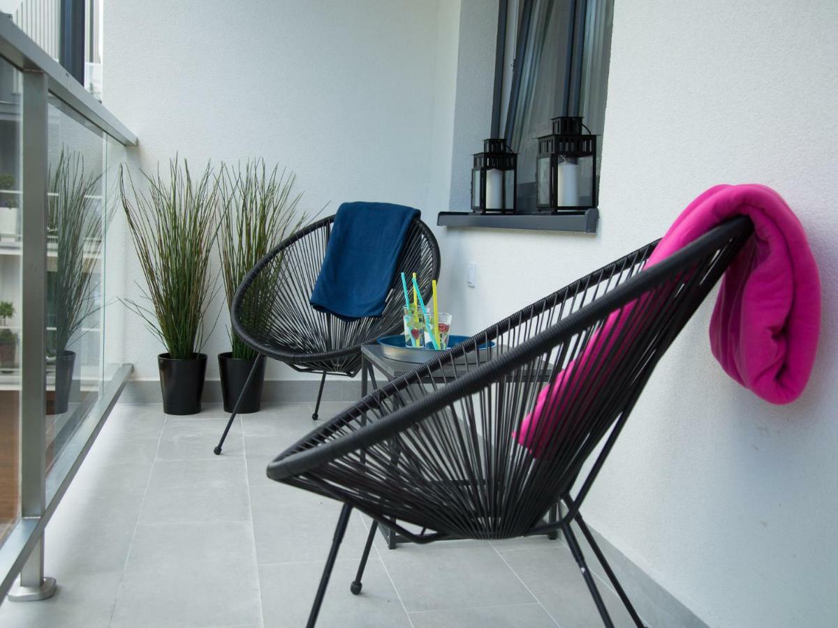 Apartament 59 Dwie Sosny ウストロニエ・モルスキエ エクステリア 写真
